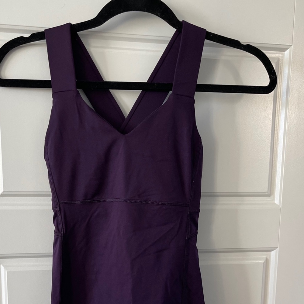 Lululemon top